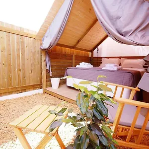 Camping Lemon Tree Urban Camping, District de Faro